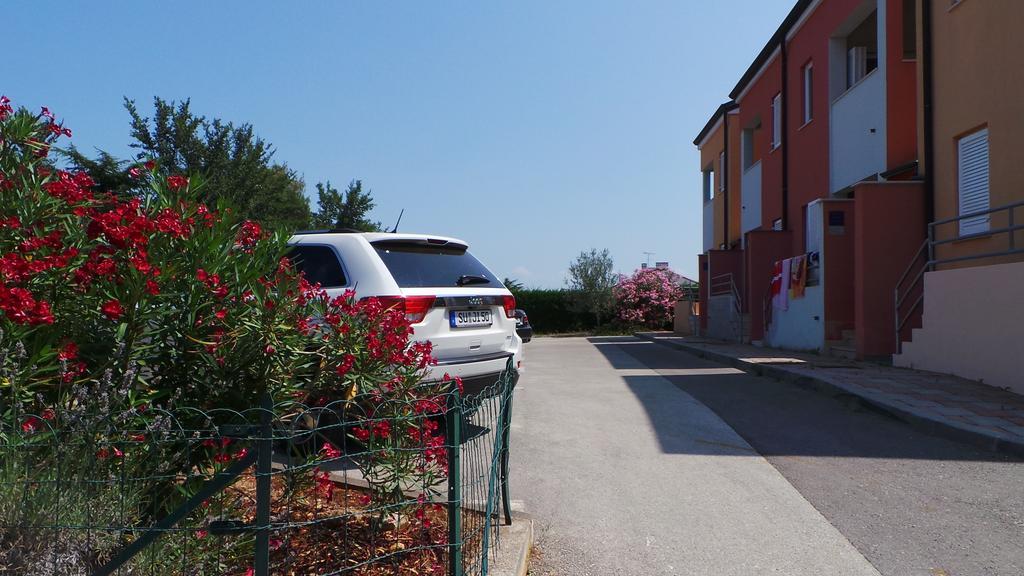 Apartments Henc Novigrad Istria Kültér fotó