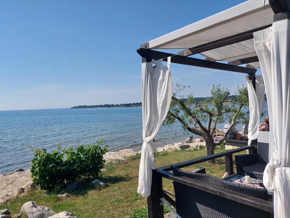 Apartments Henc Novigrad Istria Kültér fotó